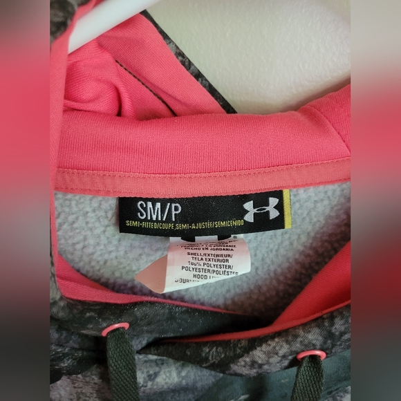 Under Armour Sweatshirt - Picture 3 of 3